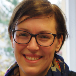 Dr Elizabeth Pollitzer Groth