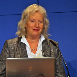 Dr Elizabeth Pollitzer sieck