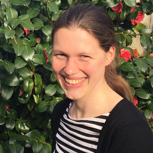 Dr Elizabeth Pollitzer STDeviers