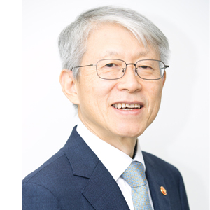 Dr Elizabeth Pollitzer Choi Ki young web