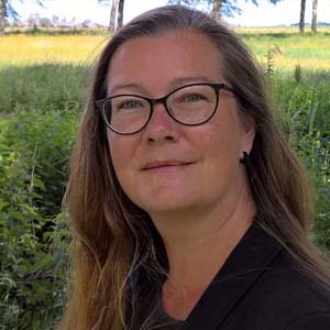 Dr Elizabeth Pollitzer susanne Tauber web