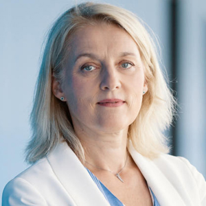 Dr Elizabeth Pollitzer Regner Evelyn web