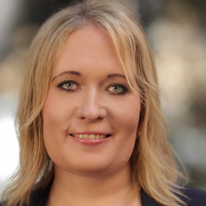 Dr Elizabeth Pollitzer Scharrer Katharina Fraunhofer web