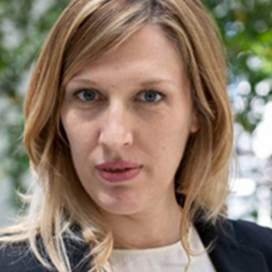 Dr Elizabeth Pollitzer Martines Elena SM.sXW6amoSMzxP
